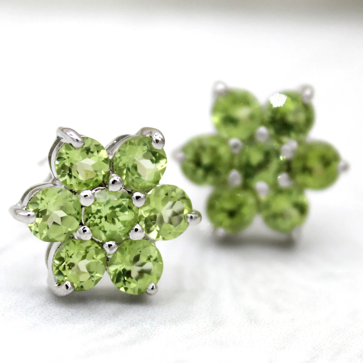 Flower Cluster Stud Natural Peridot Fine Earring