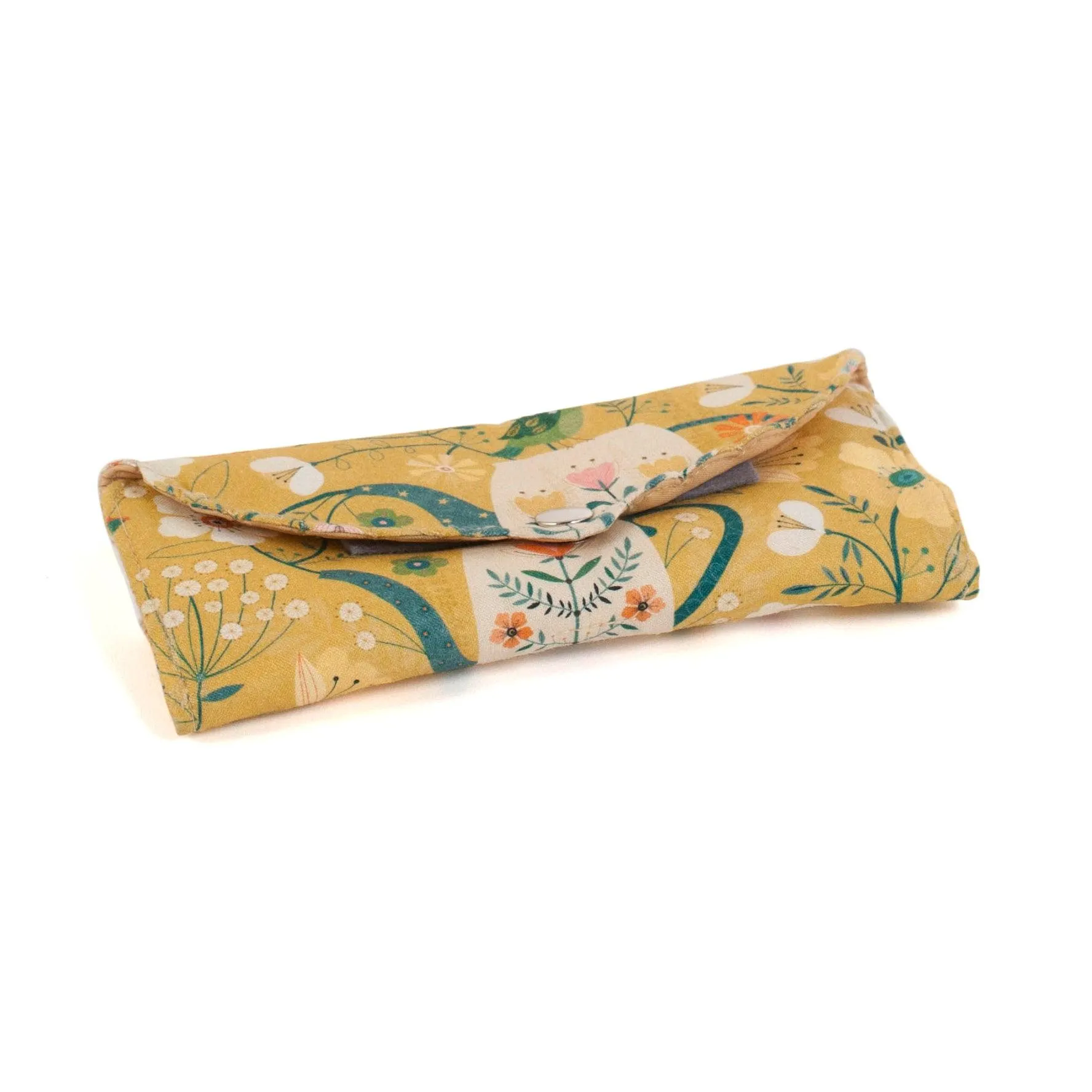 Fold-Over Scalloped Edge Sewing Kit | Hobby Gift | Hedgerow
