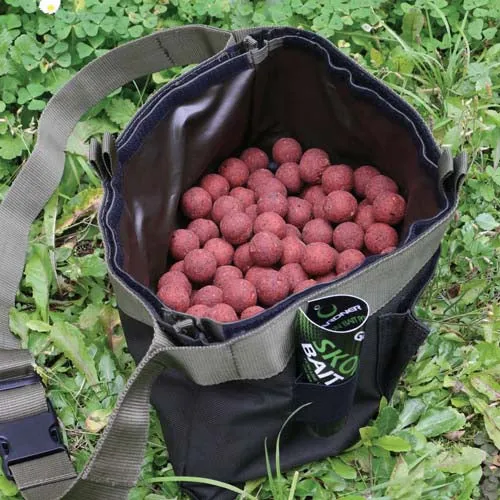 GARDNER TACKLE SKORPION BAIT POUCH