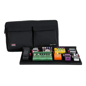 Gator GPT-PRO-PWR Pedal Board w/ Carry Bag & Power Supply - Pro Size
