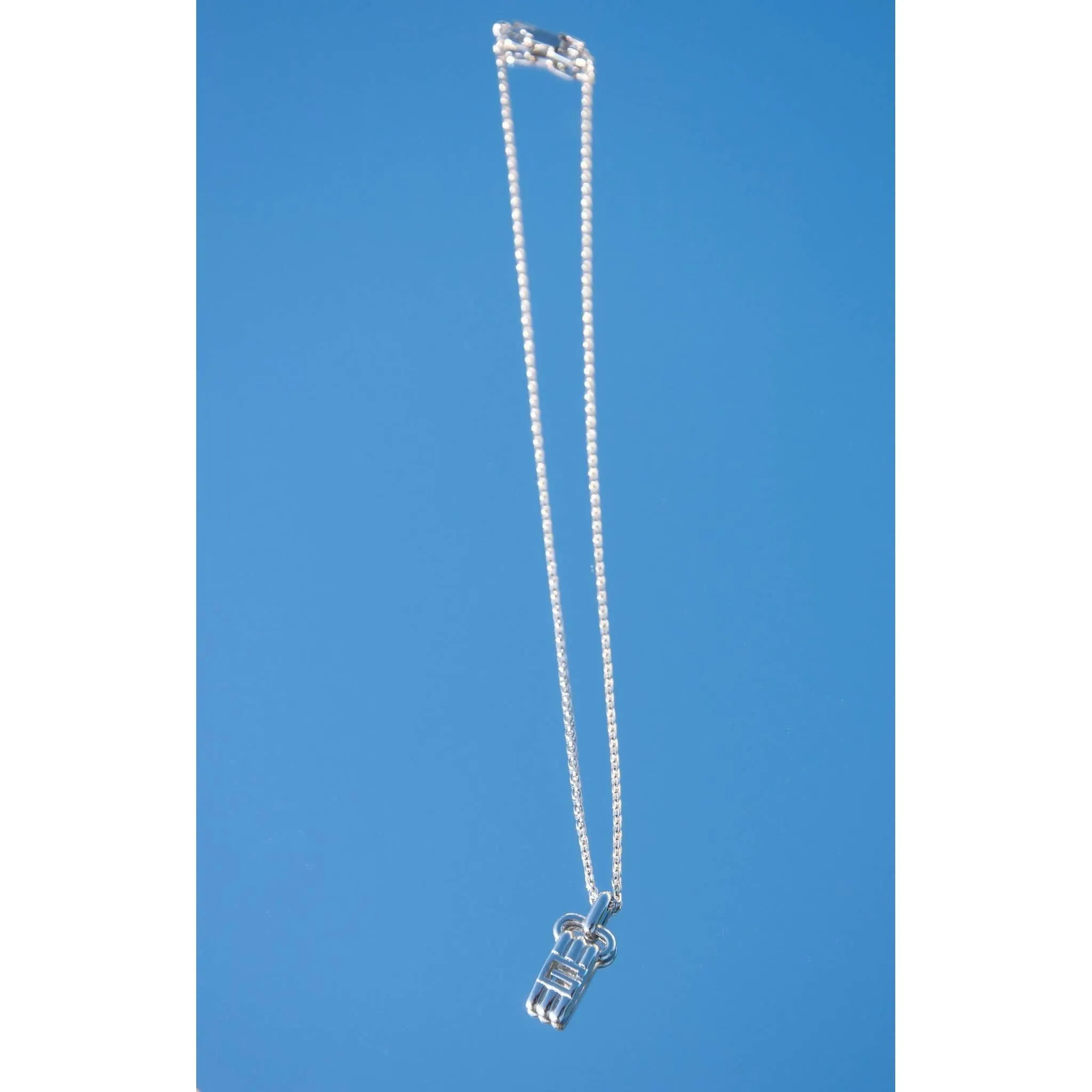 GIVENCHY Small Silver Logo Necklace