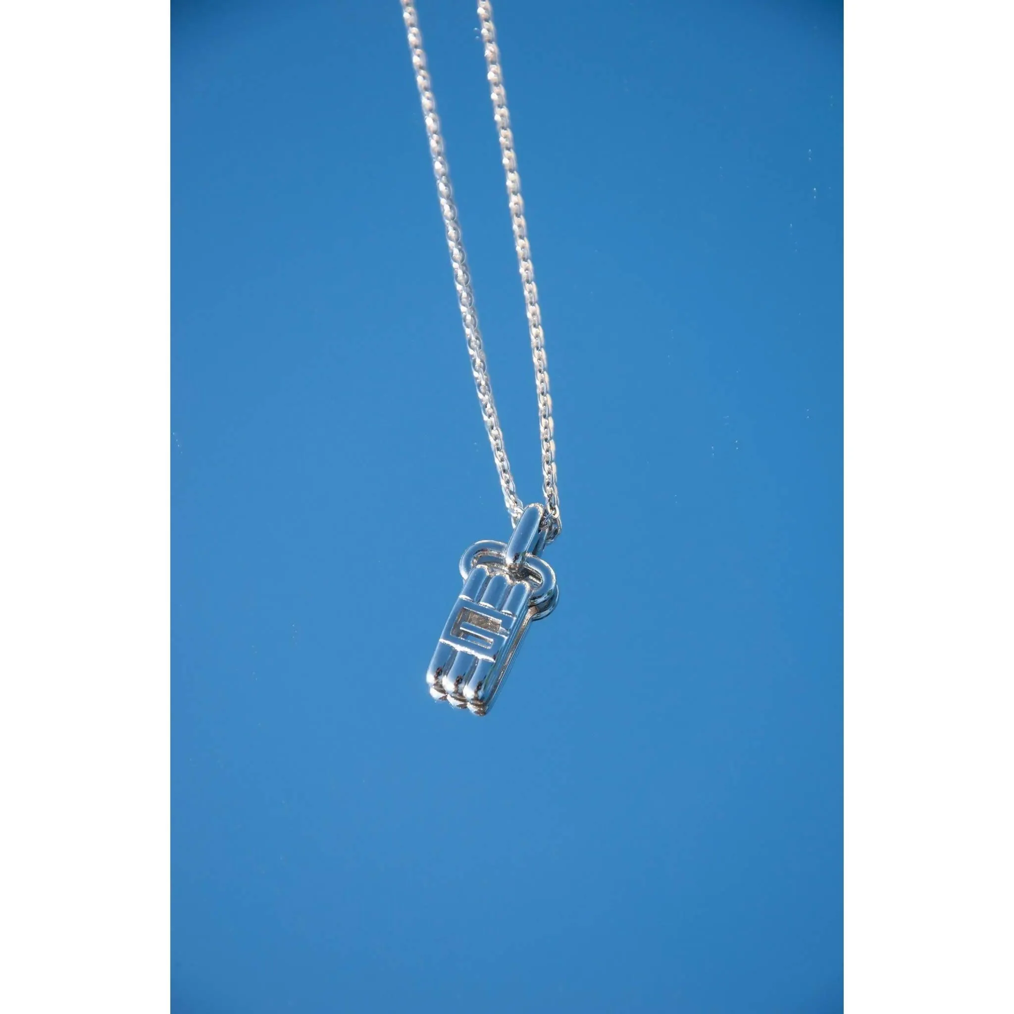 GIVENCHY Small Silver Logo Necklace