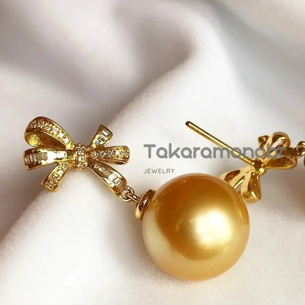Golden Ribbons 13.0-14.0 mm Golden South Sea Pearl Earrings in Gold with Diamonds