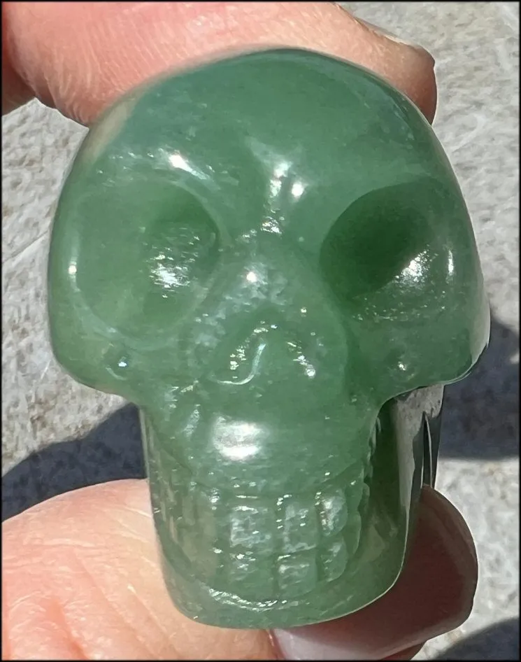 Green Aventurine CRYSTAL SKULL - Get moving again, Renewal