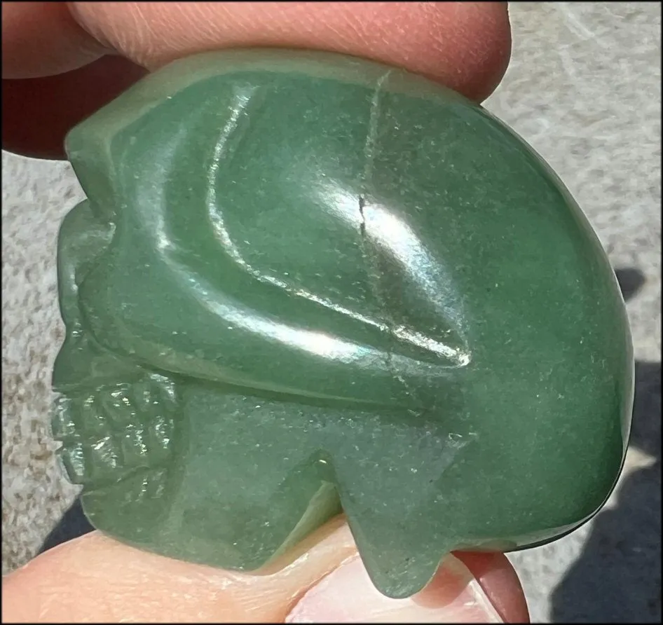 Green Aventurine CRYSTAL SKULL - Get moving again, Renewal