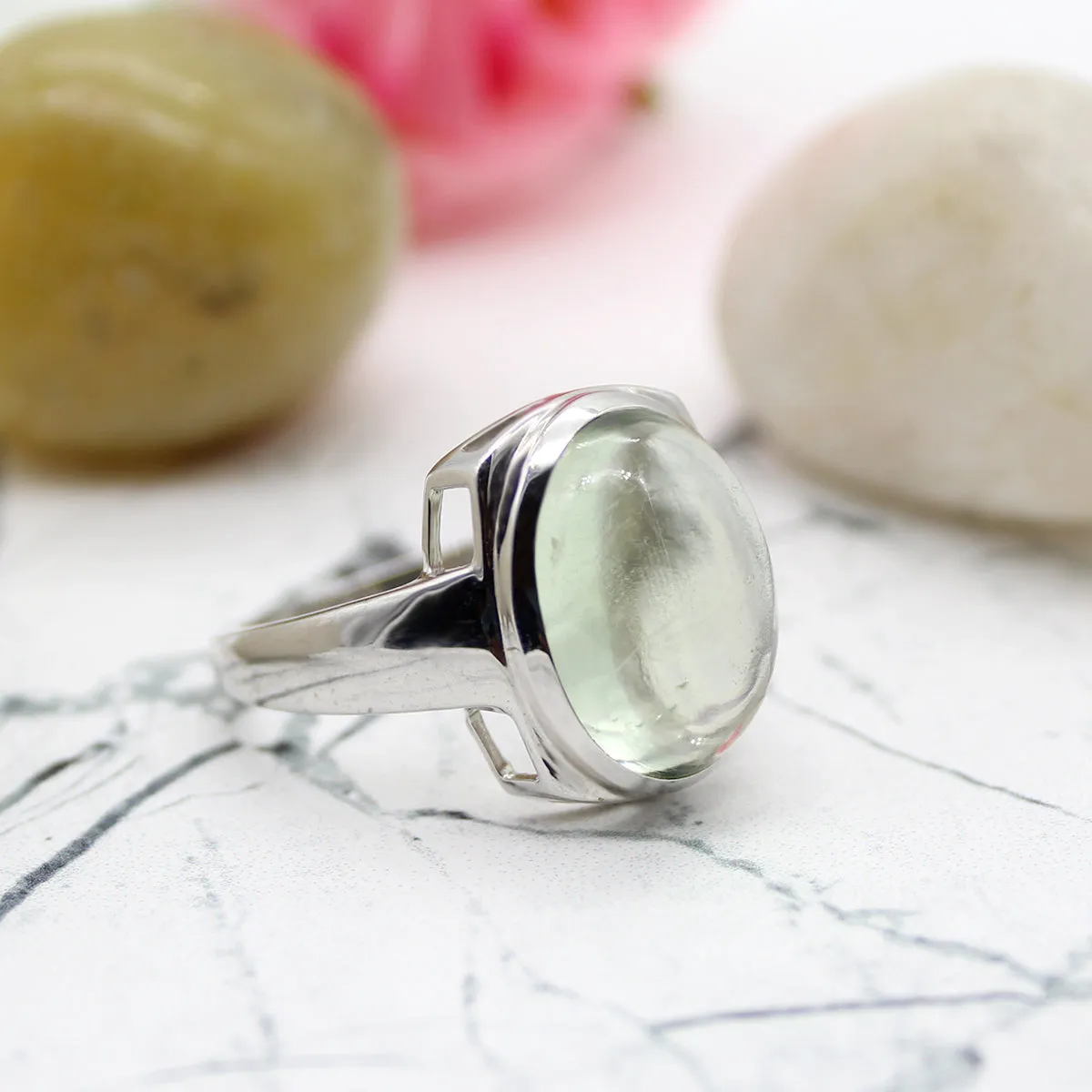 Green Quartz Oval Cabochon Shape Unisex Ring