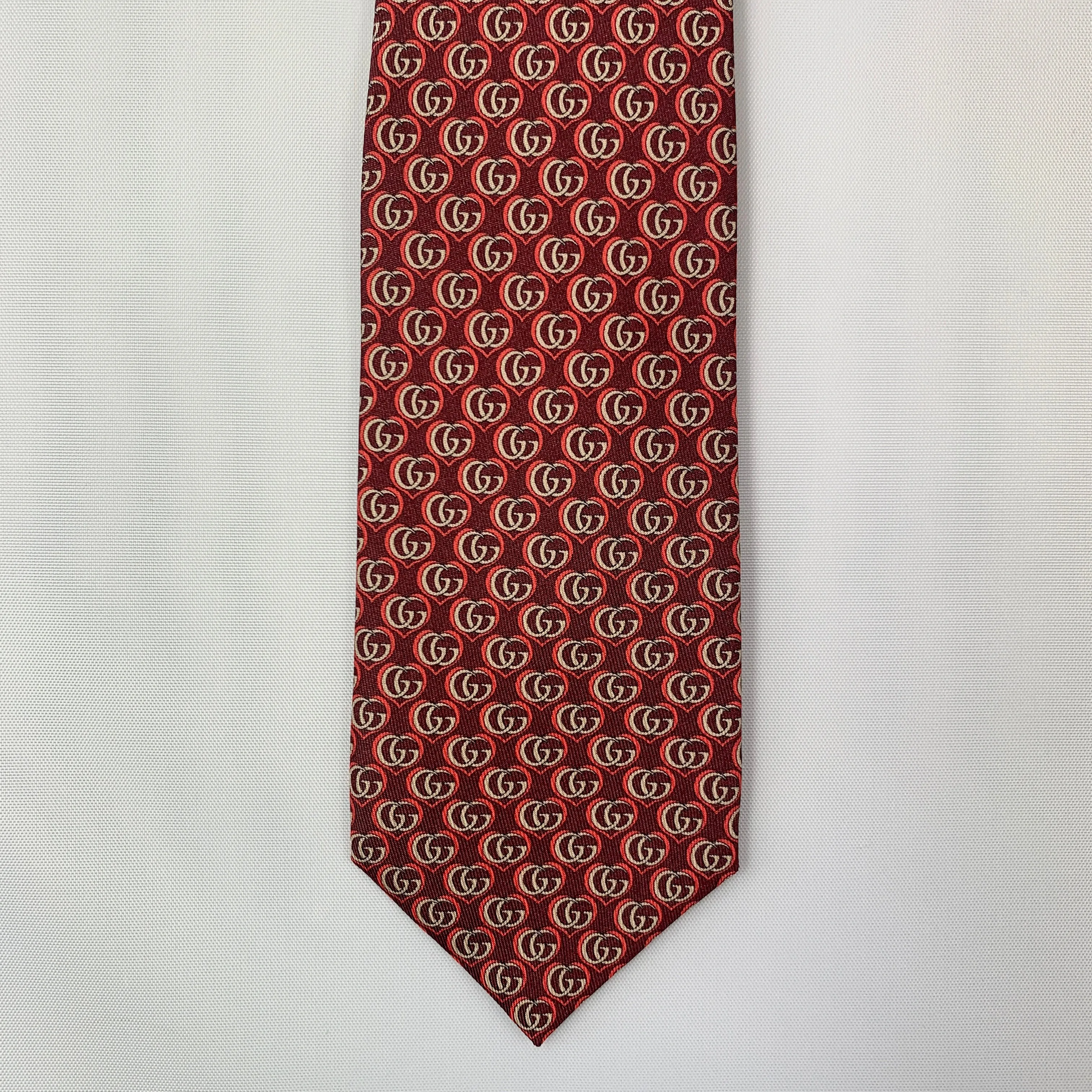 Gucci Silk Twill Love Tie in Red