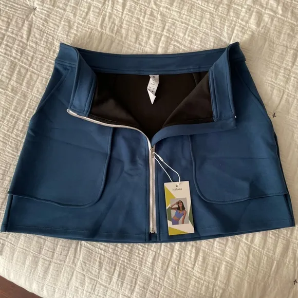 HALARA Mid Rise Front Zip Side Pocket Plain Mini Skirt Deep Prussian Blue Size M