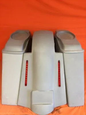 Harley Davidson 4" Extended Stretched Saddlebags   6 x 9 Speaker Lids & LED Replacement Fender 89 - 08 - No Cut Outs