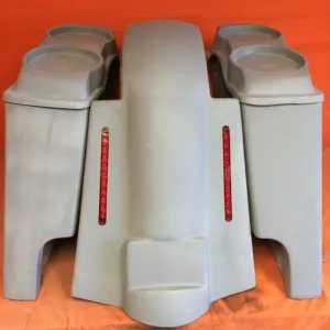 Harley Davidson 4" Extended Stretched Saddlebags   Dual 6.5 Speaker Lids & Replacement LED Fender 89 - 08