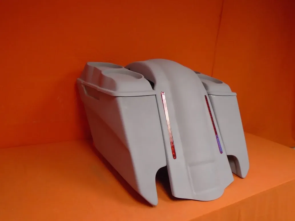 Harley Davidson 5" Extended Stretched Saddlebags With Cut Outs LED Fender Dual 6.5" Speaker Lids