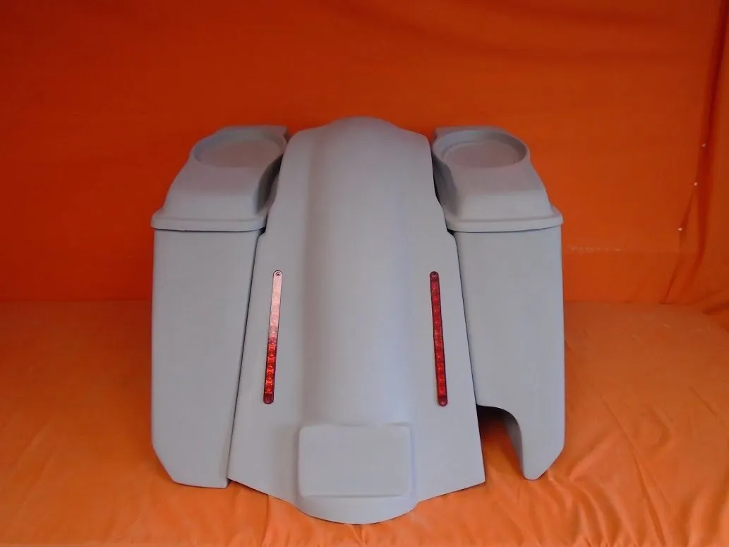 Harley Davidson 5" Stretched Extended Saddlebags Right CutOut LED Fender   6x9 Speaker Lids