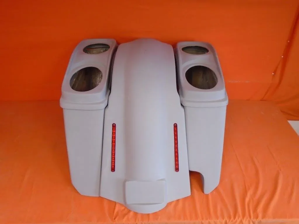 Harley Davidson 5" Stretched Extended Saddlebags Right Side Cut Out LED Fender Dual 6x9 Speaker Lids