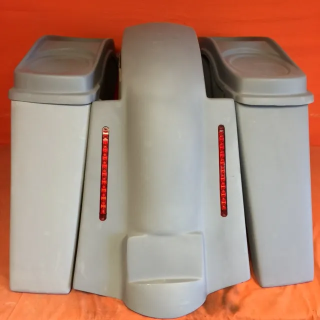 Harley Davidson Bagger 6" Stretched Saddlebags With Dual 6.5" Lids - No Cut Outs - LED Lights Fender