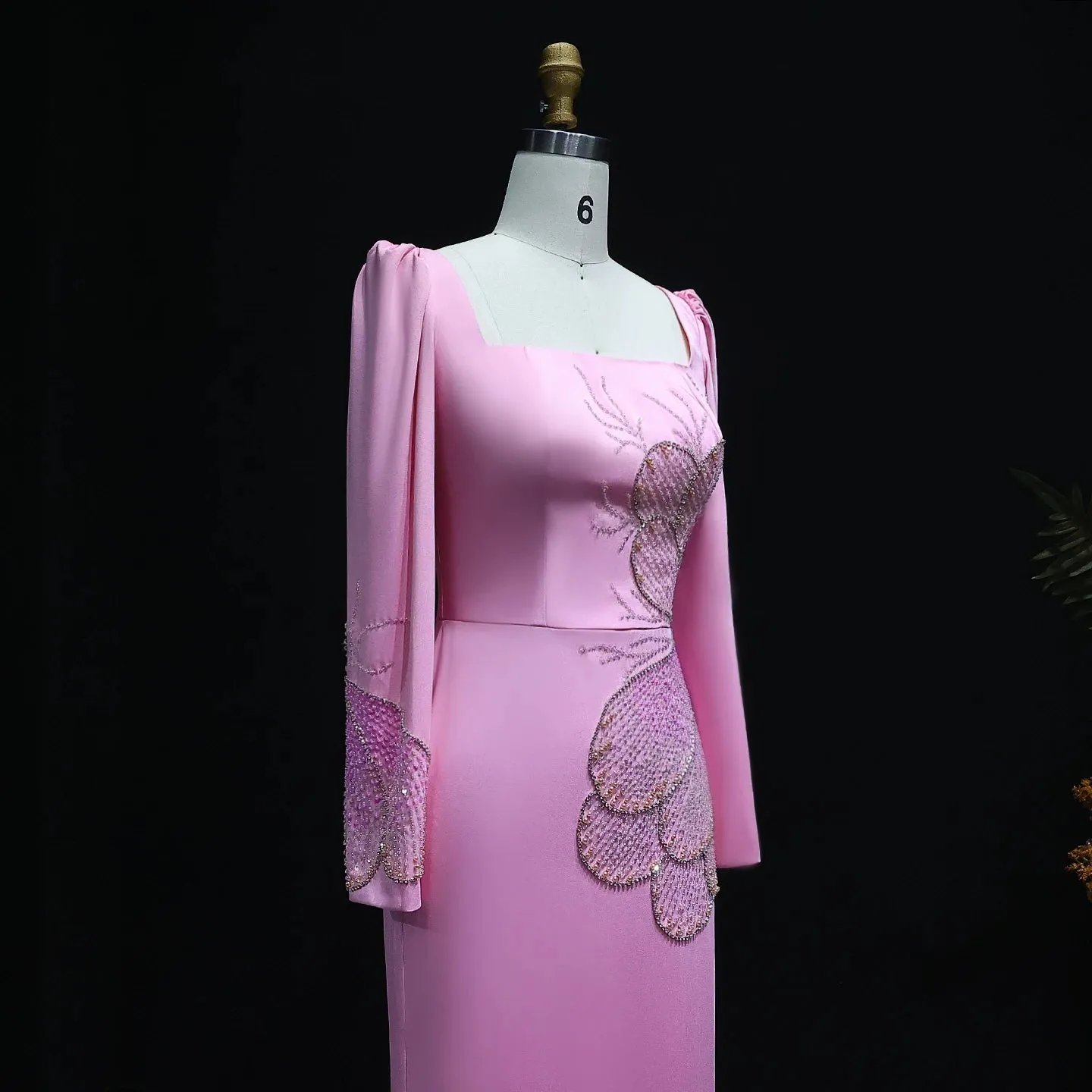 HELEN Luxury Pink Long Sleeves Beaded Evening Dress