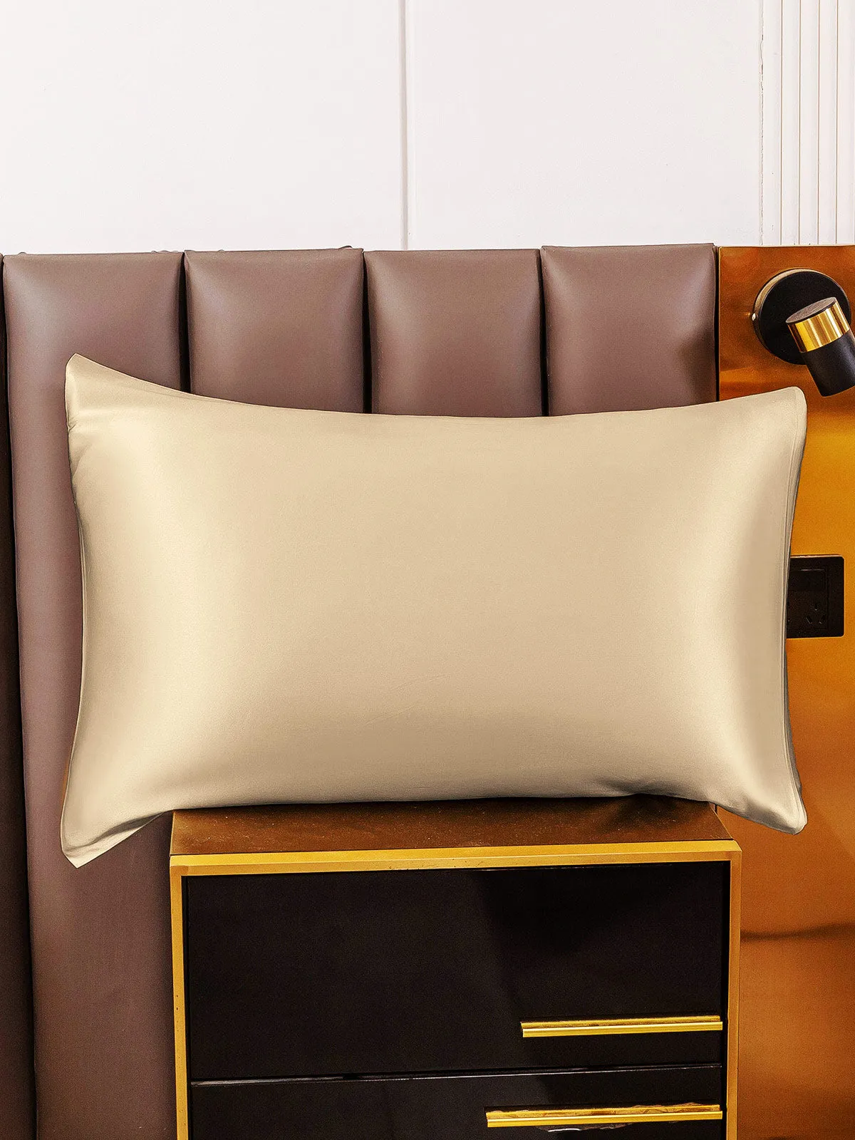 Hidden Zipper Elegance Mulberry Pillowcase Bundle