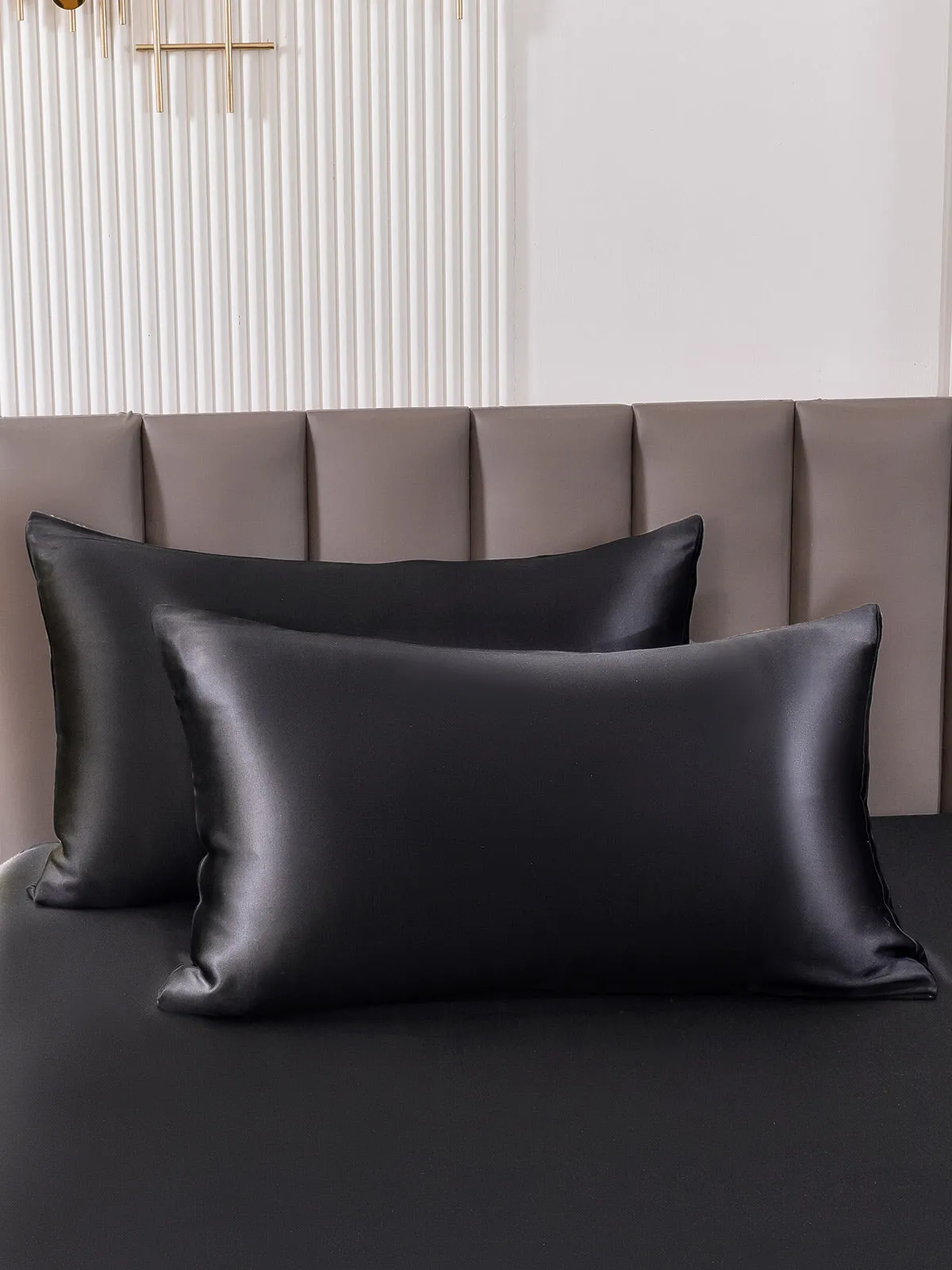 Hidden Zipper Elegance Mulberry Pillowcase Bundle