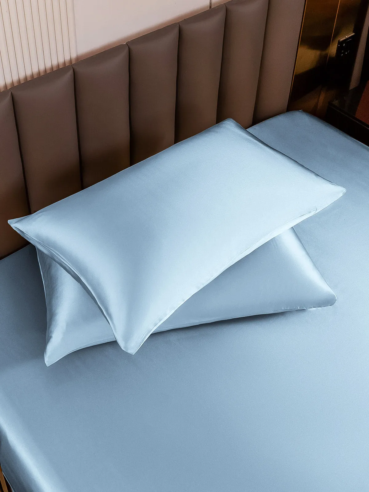 Hidden Zipper Elegance Mulberry Pillowcase Bundle