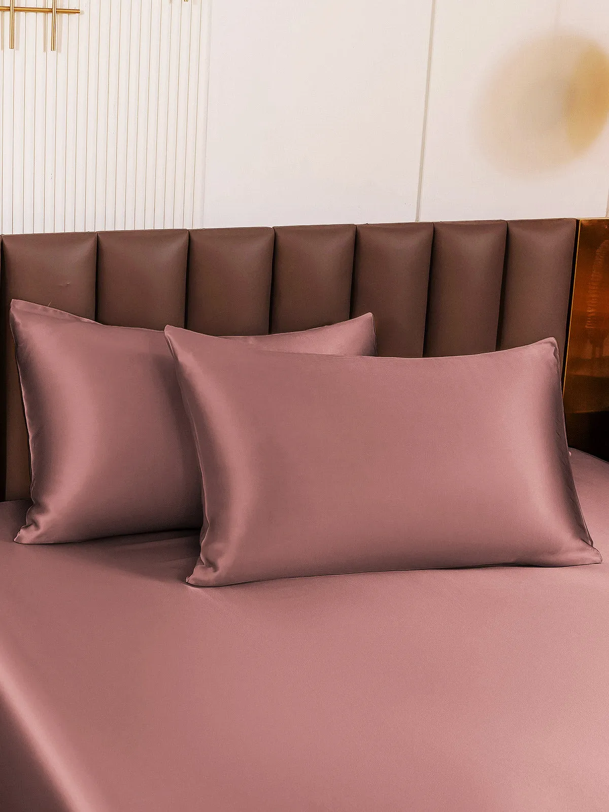 Hidden Zipper Elegance Mulberry Pillowcase Bundle