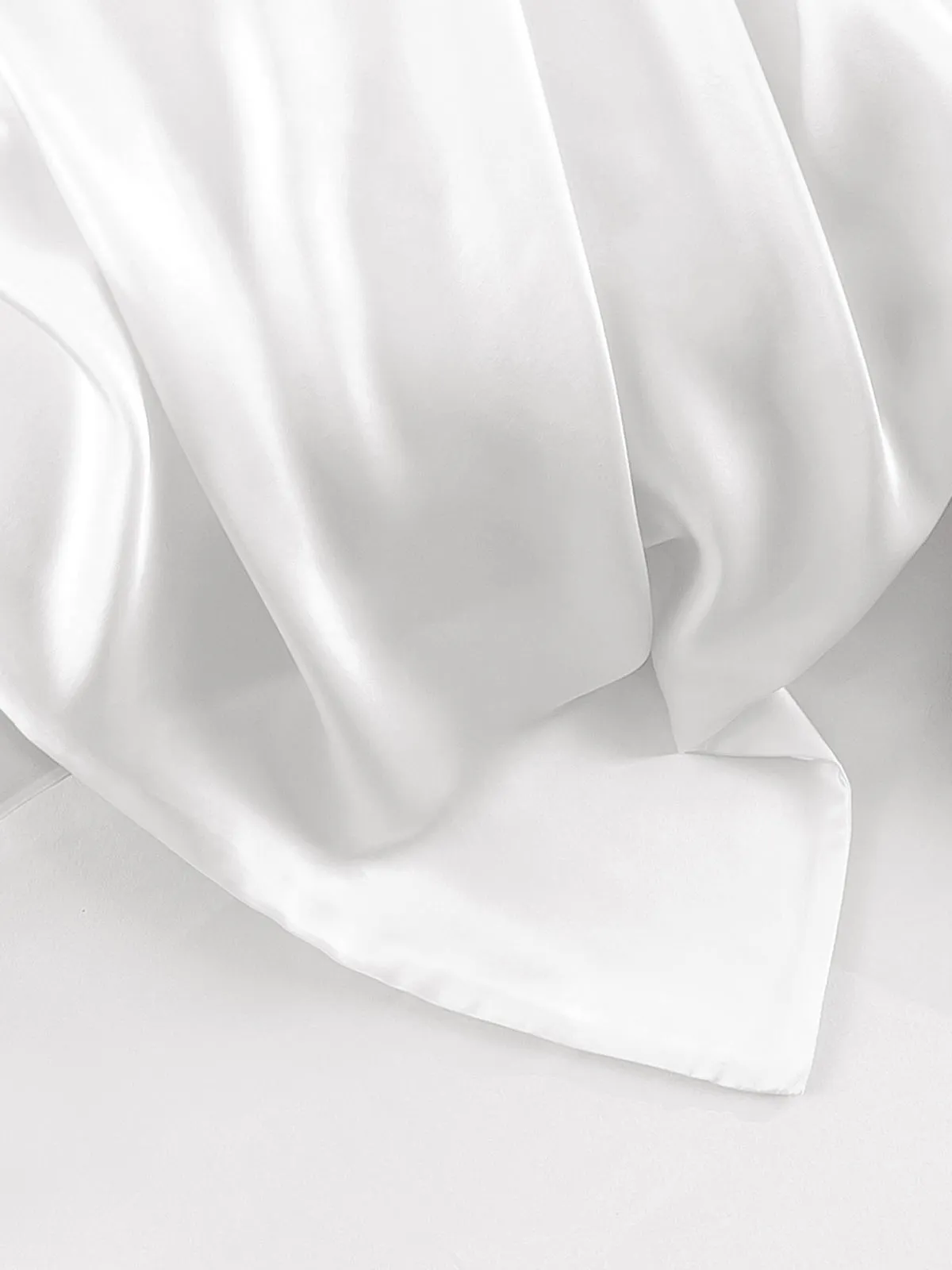 Hidden Zipper Elegance Mulberry Pillowcase Bundle