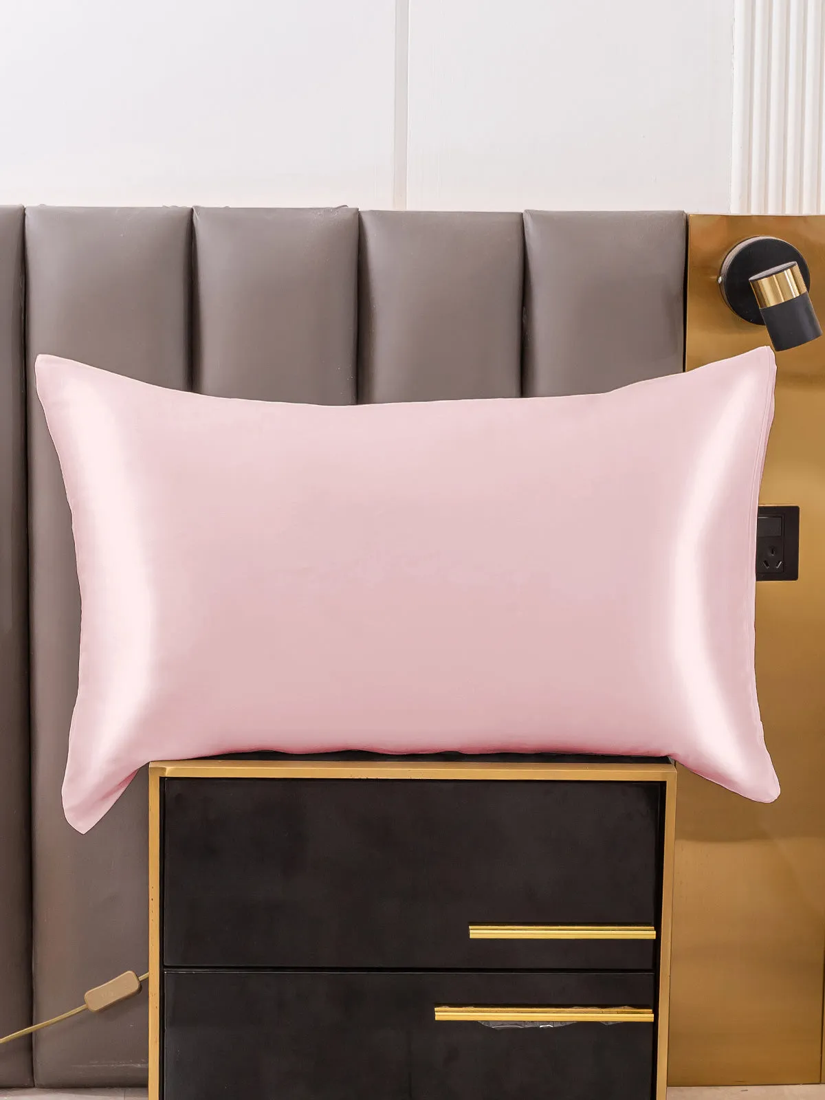 Hidden Zipper Elegance Mulberry Pillowcase Bundle