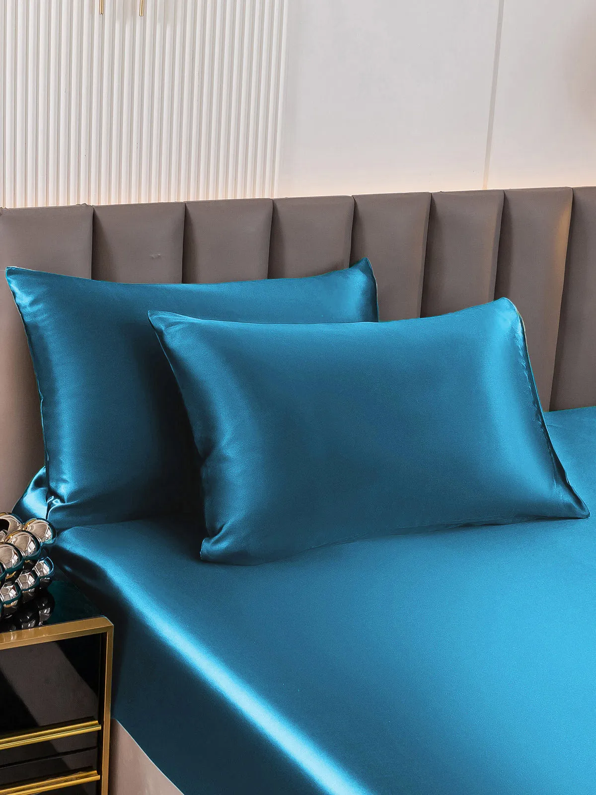 Hidden Zipper Elegance Mulberry Pillowcase Bundle