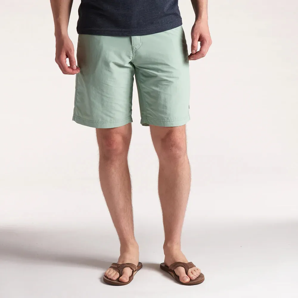 Horizon Hybrid Shorts 2.0 in Granite Green