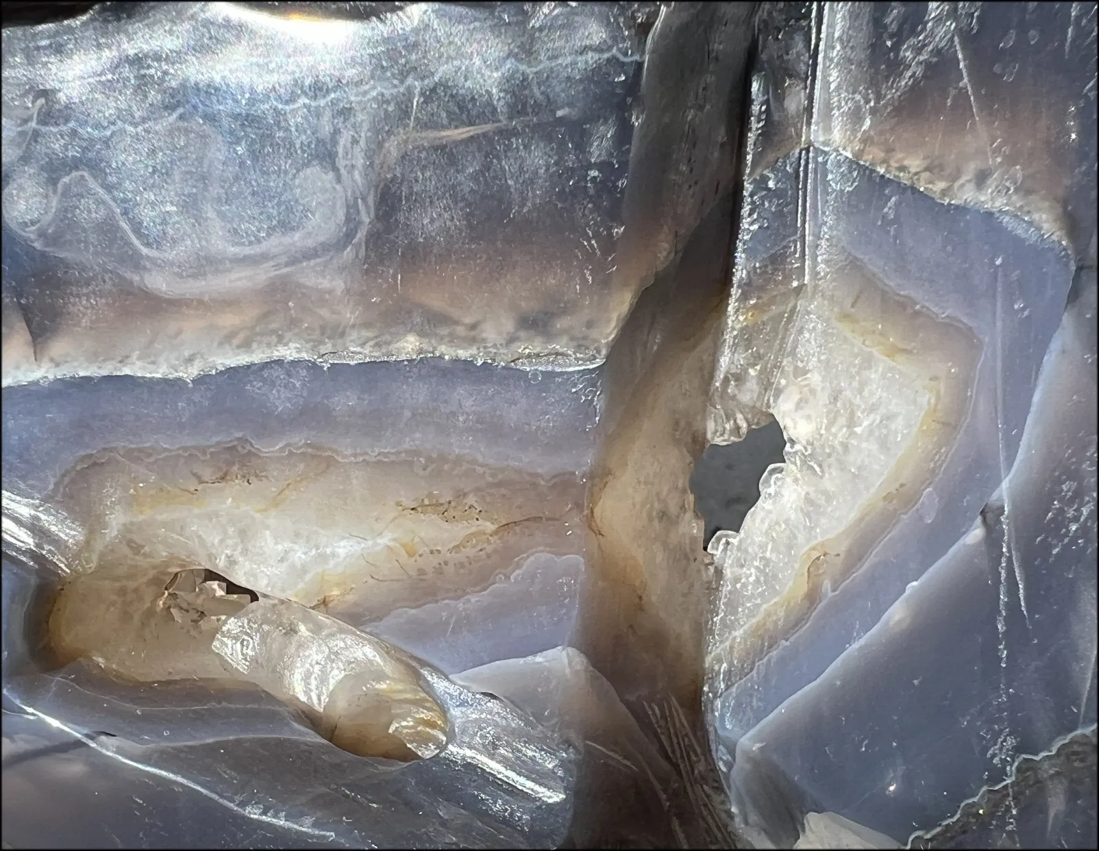 HUGE Agate Geode Crystal Skull with Fantastic Druzy crystals, Dendritic inclusions - 14lbs 8 3/4