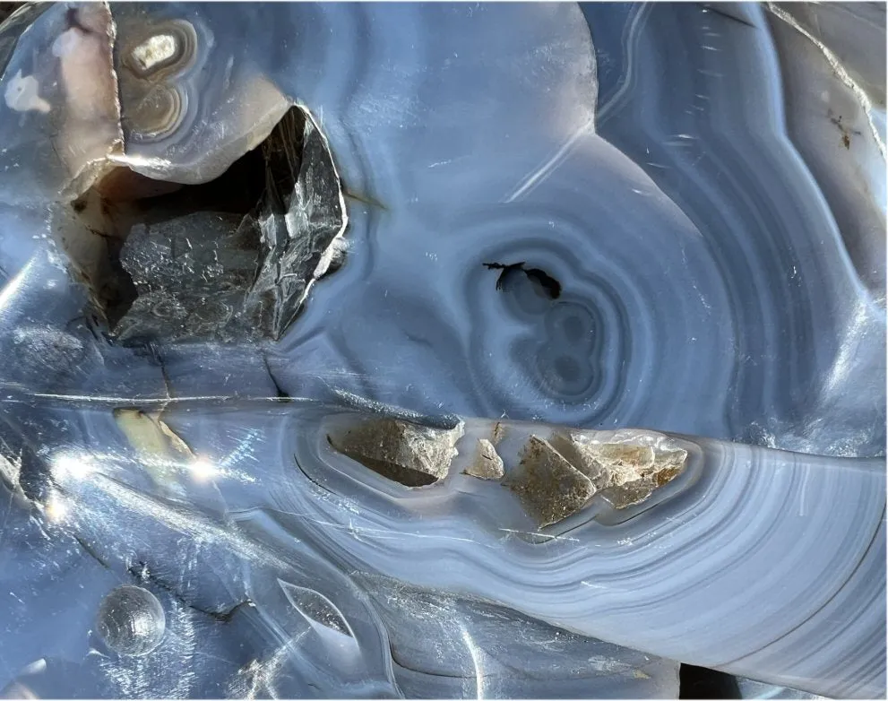 Huge AMETHYST GEODE Crystal Skull with Chlorite, Hematite, Dendritic inclusions, AMAZING Vugs - 20lbs 