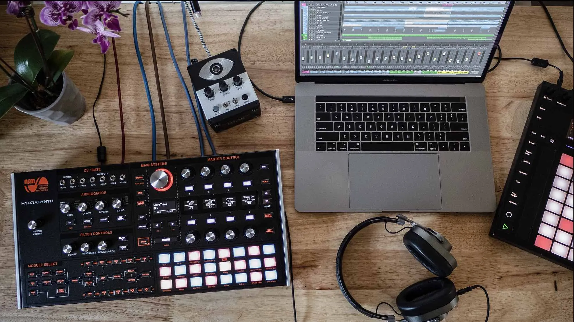 HYDRASYNTH Desktop