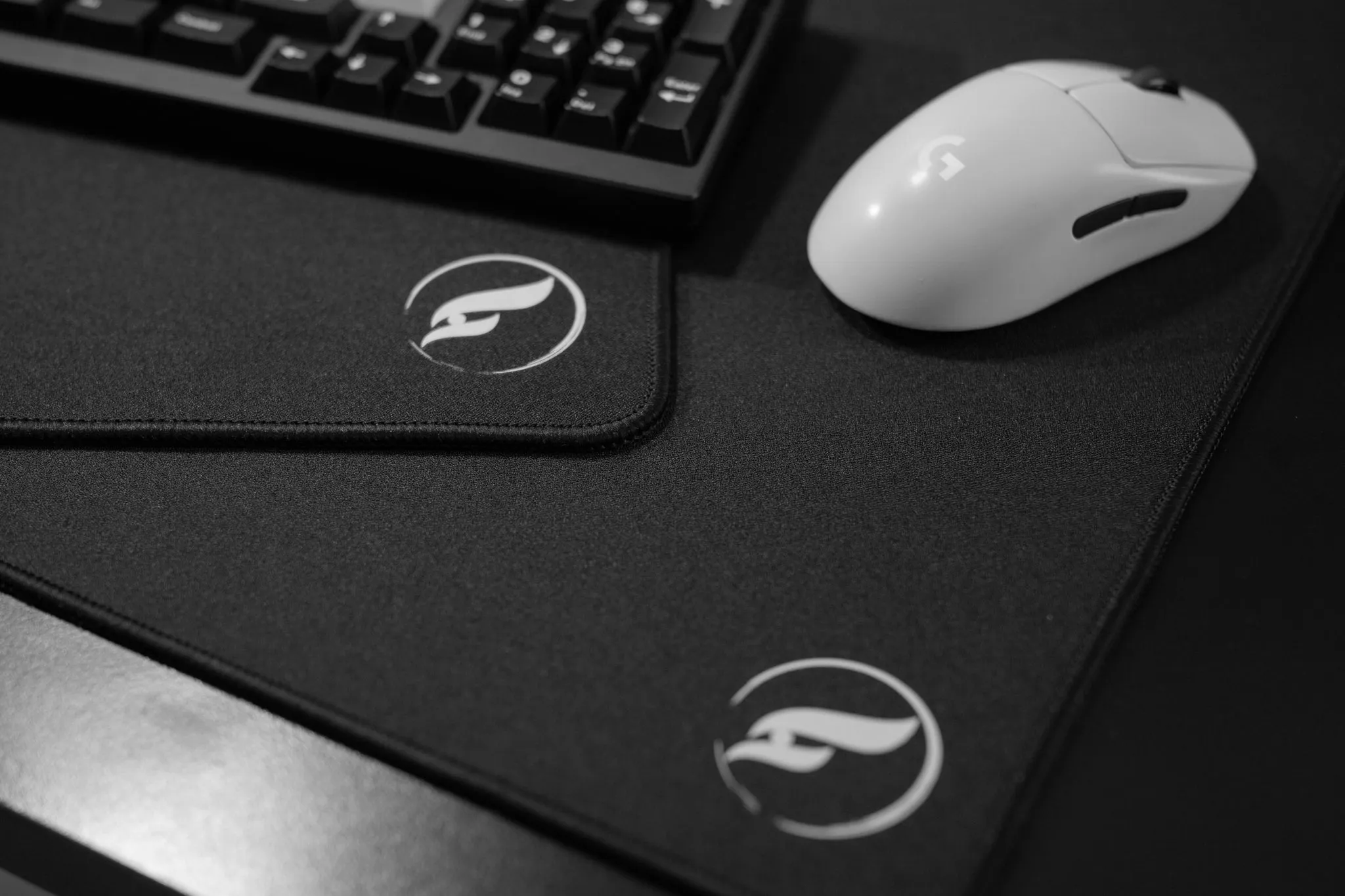 Infinity v2 2XL Hybrid Mousepad - 36"x18"