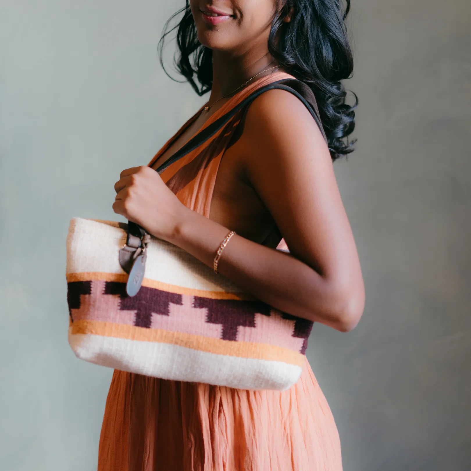 Itza Purse