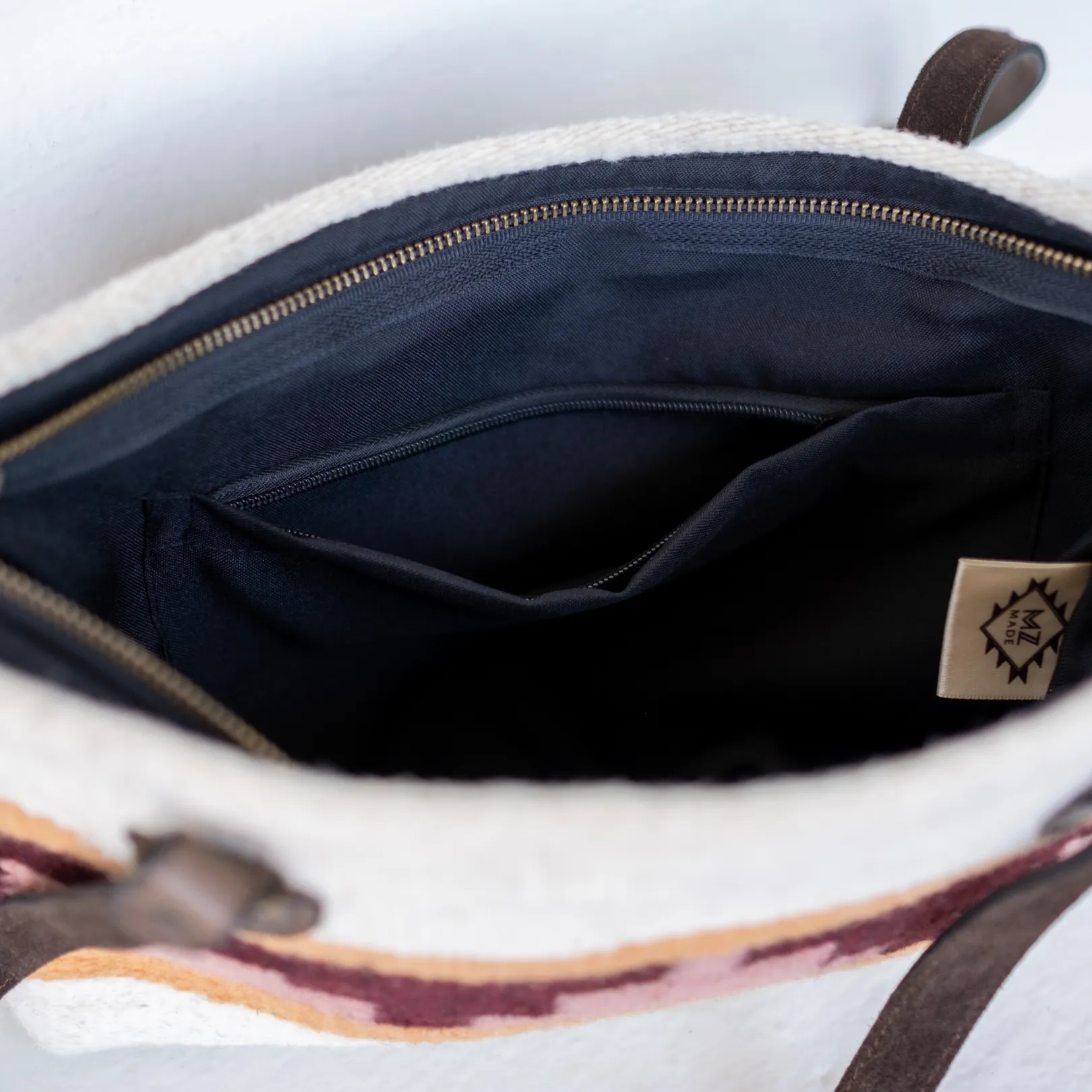 Itza Purse