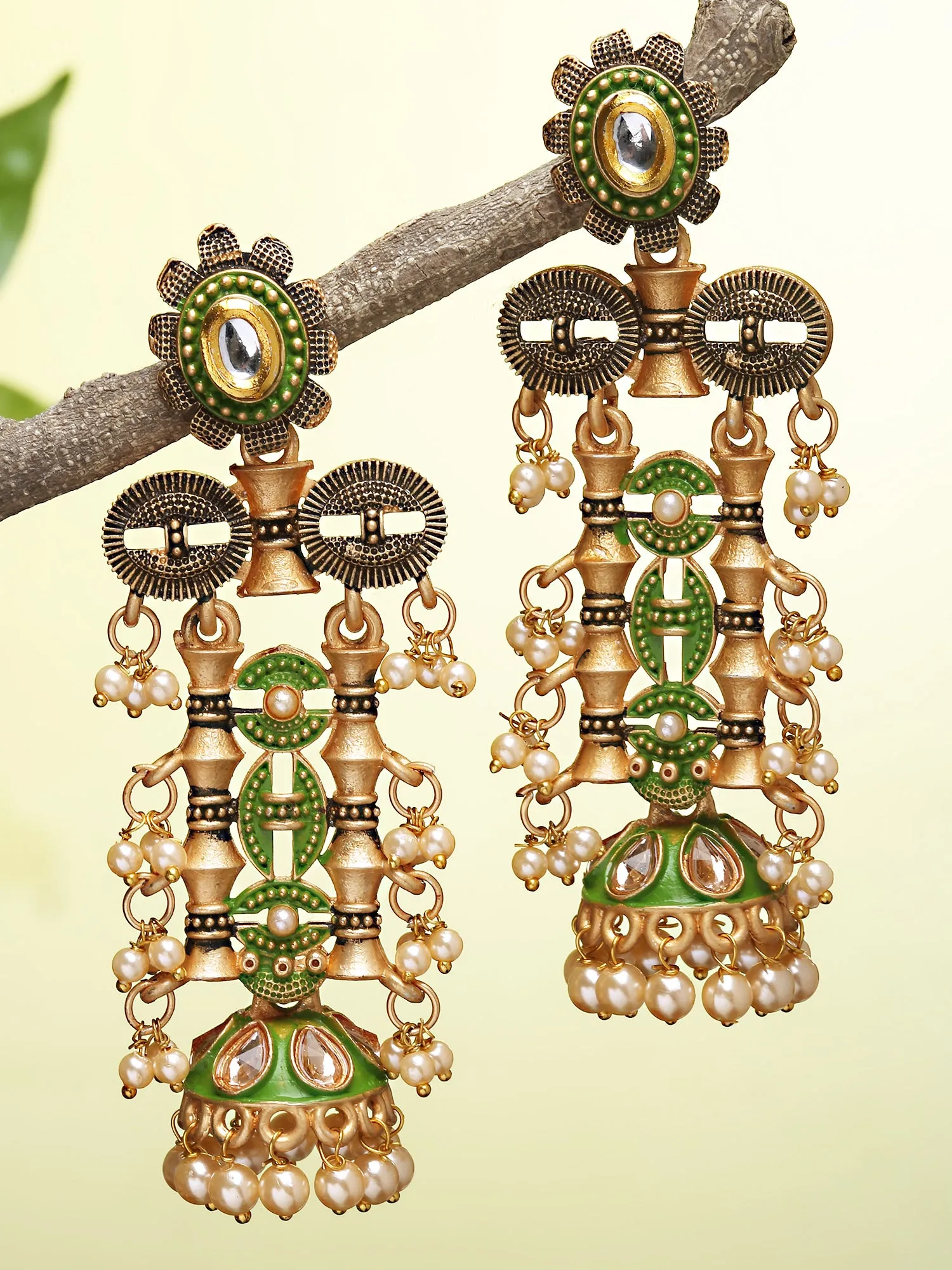 Karatcart Antique Gold Plated Light Green Kundan Drop Earrings for Women