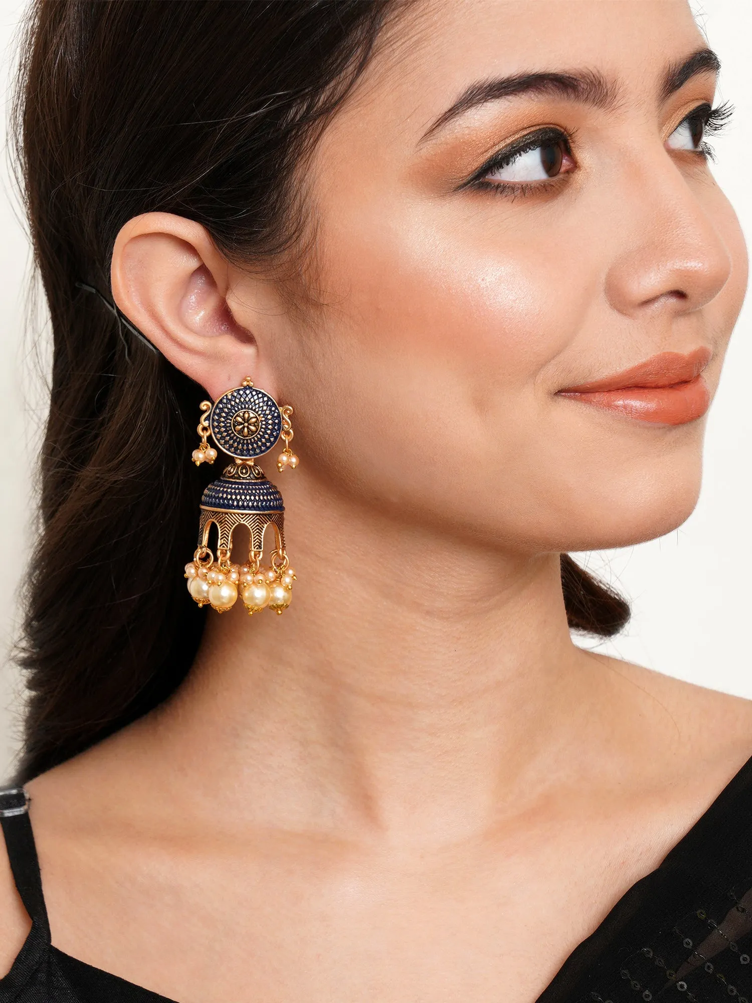 Karatcart Antique Gold Plated Navy Blue Tomb Style with Golden Pearl Jhumki Earrings for Women