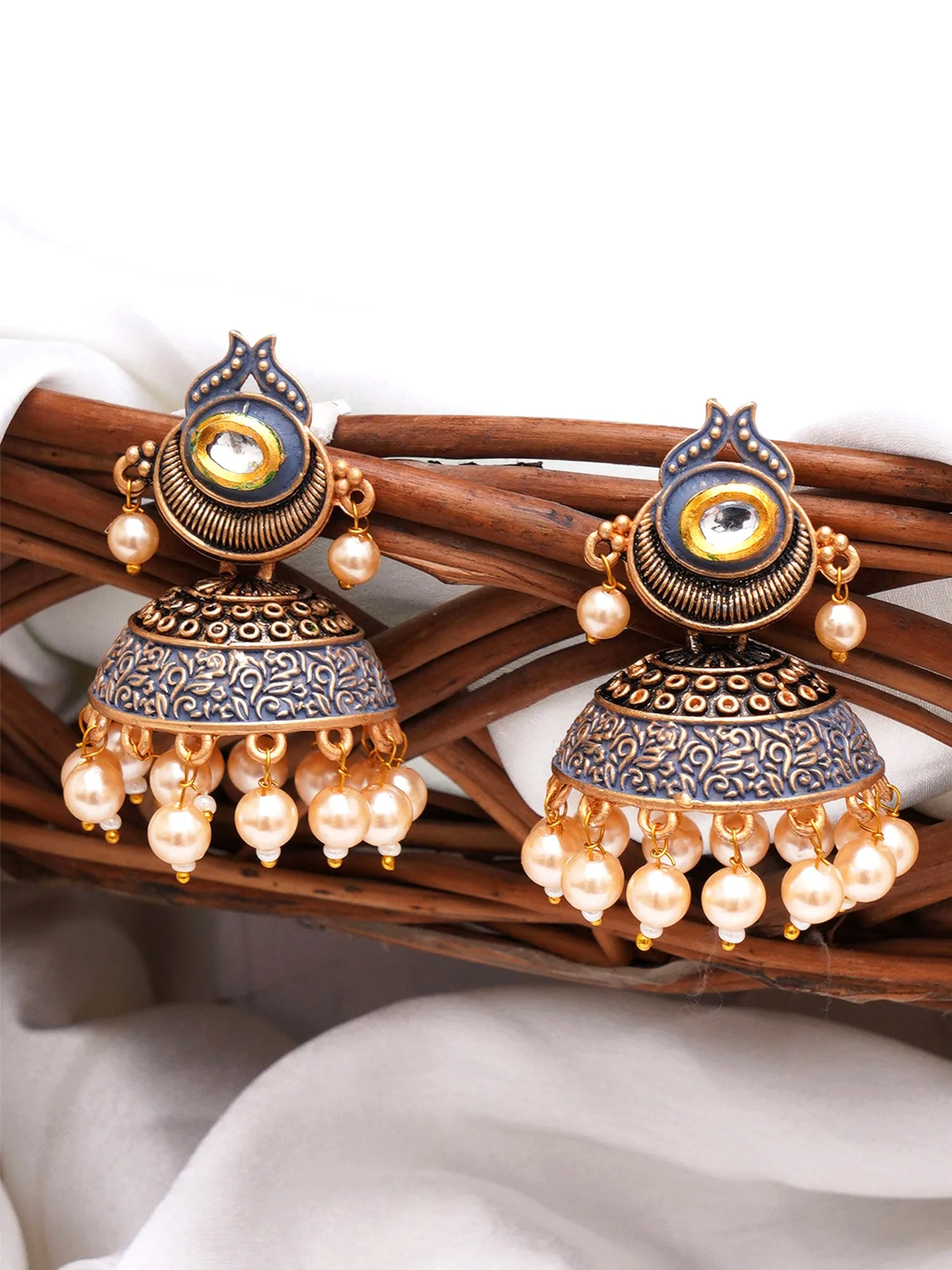 Karatcart Antique Gold Plated Polki Kundan Studded Grey Meena Jhumki Earrings for Women