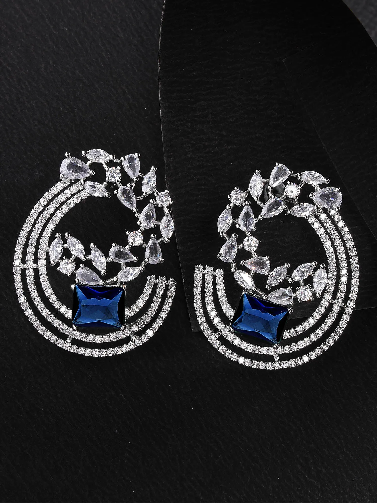 Karatcart Blue Cubic Zirconia Studded Silver Plated Stud Earrings for Women