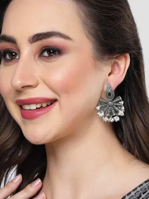 Karatcart Drop Shape Oxidised Silver Black Stone Dangler Earring for Women