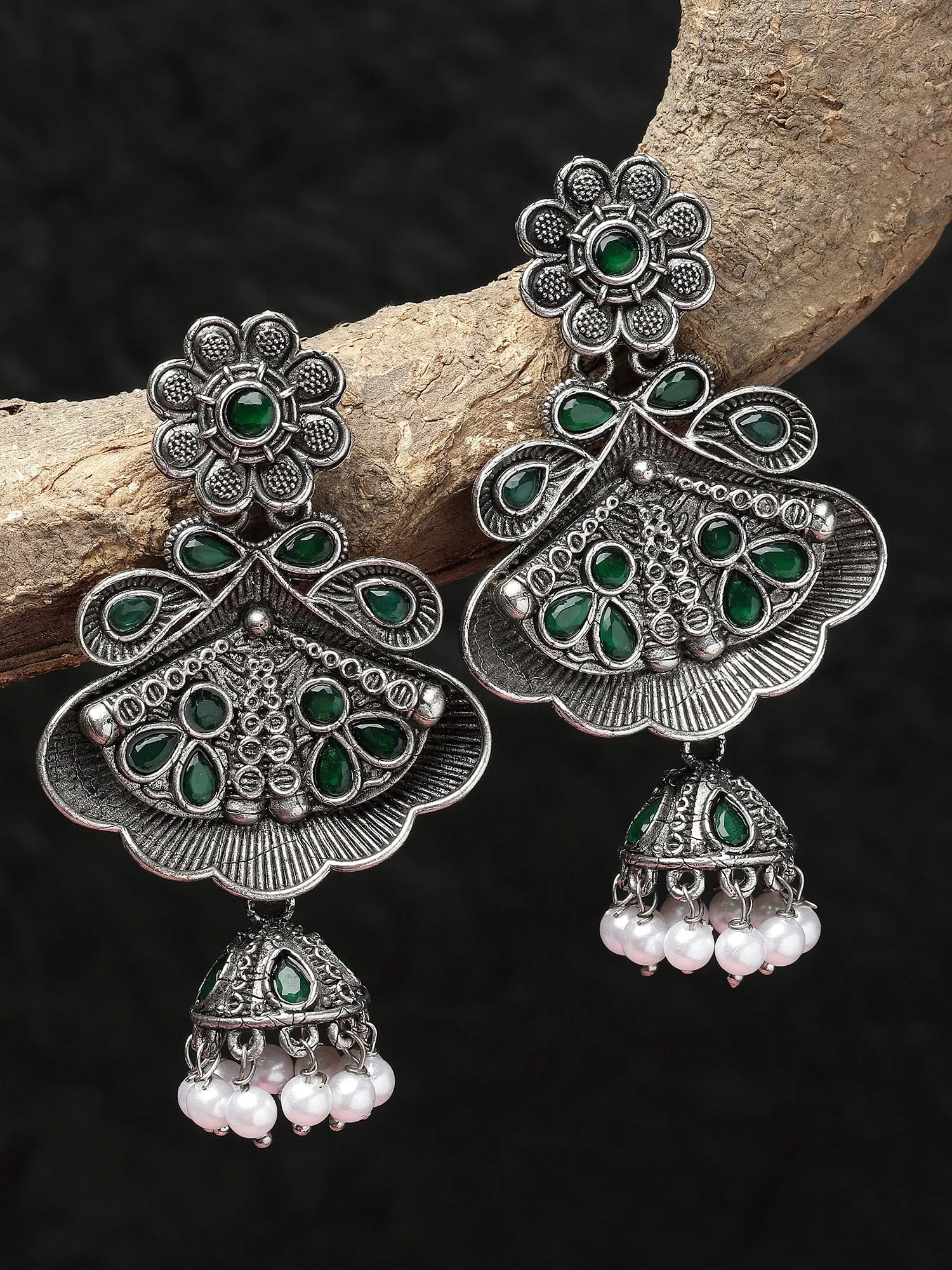 Karatcart Floral Oxidised Silver Green Stone Dangler Earring for Women