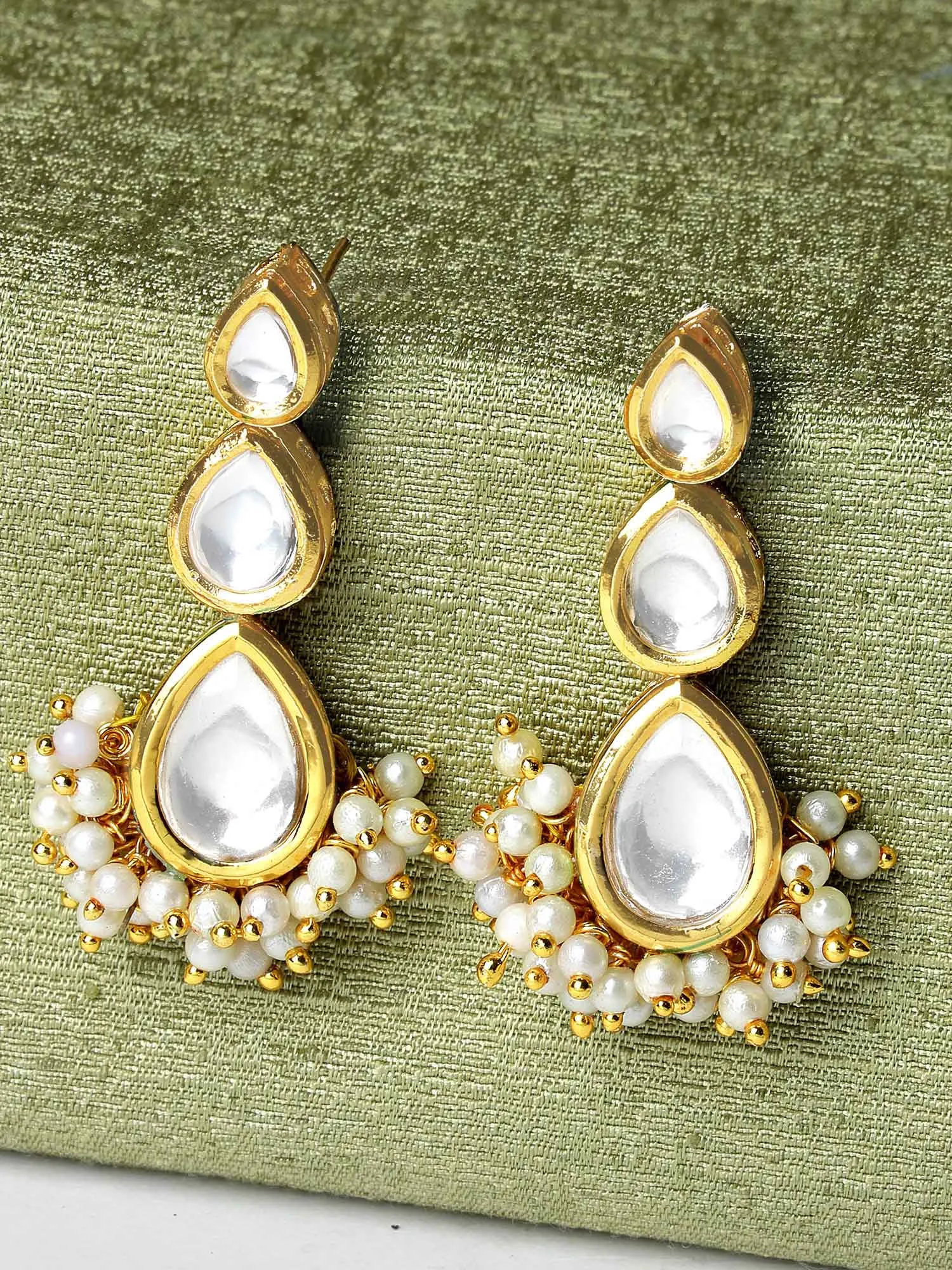 Karatcart Gold Plated Drop Shape Polki Kundan Earrings for Women