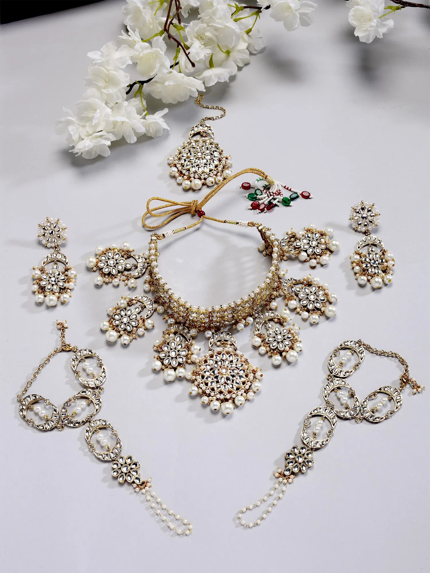 Karatcart Gold Plated Floral Pearl and Kundan Bridal Choker Necklace Set for Women