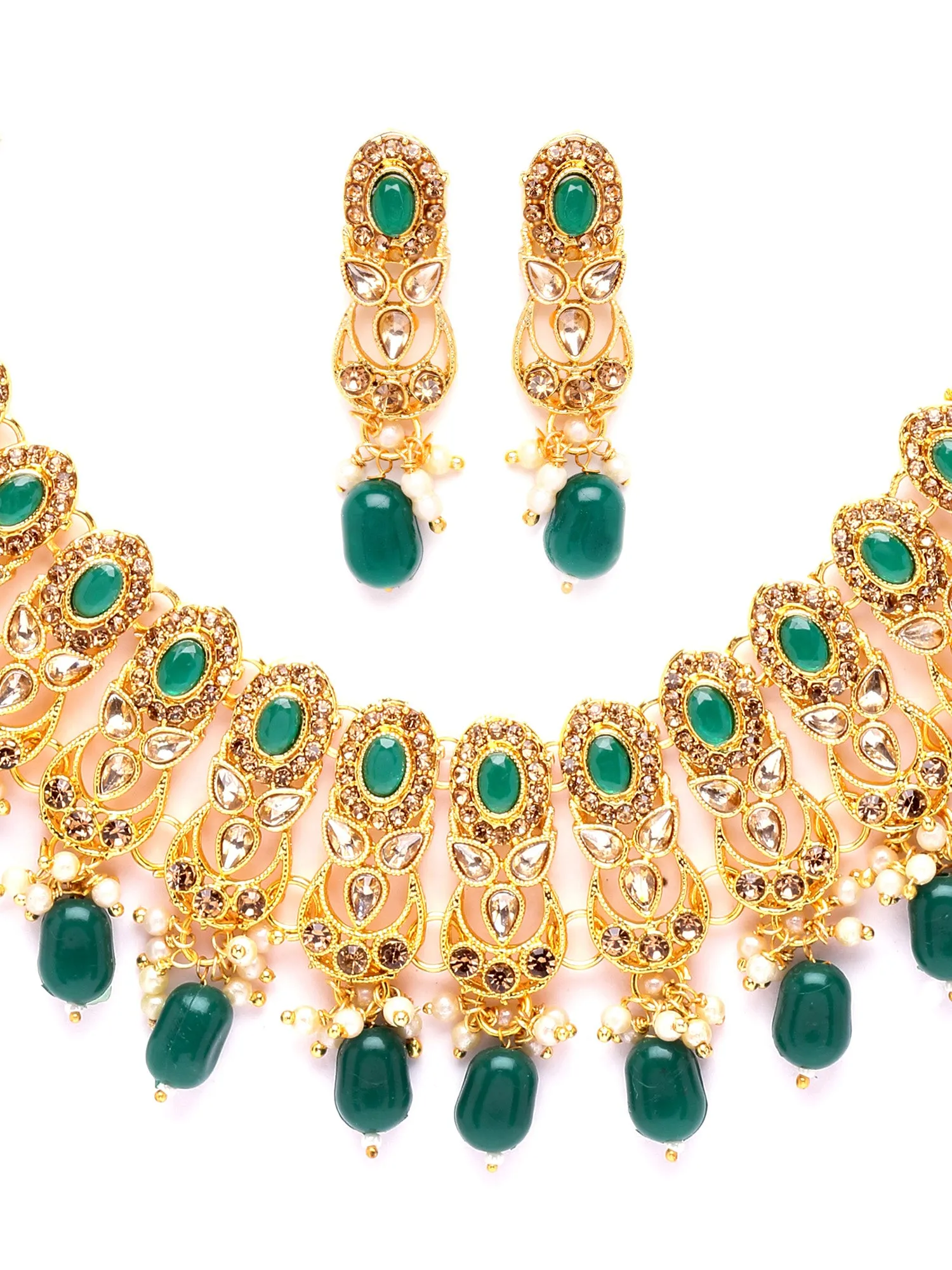 Karatcart Gold Plated Green Tumble and Kundan Studded Necklace Set