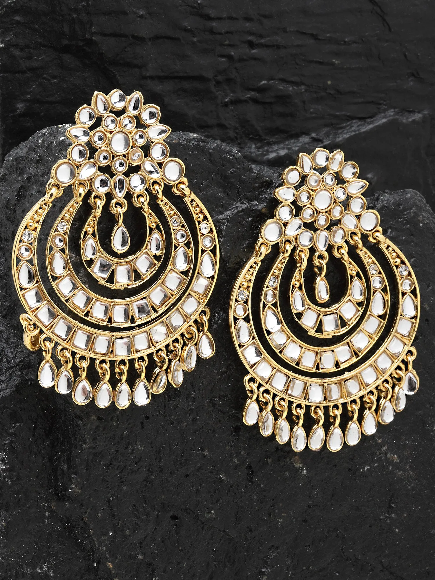 Karatcart Gold Plated Kundan Studded Dangler Earrings for Women