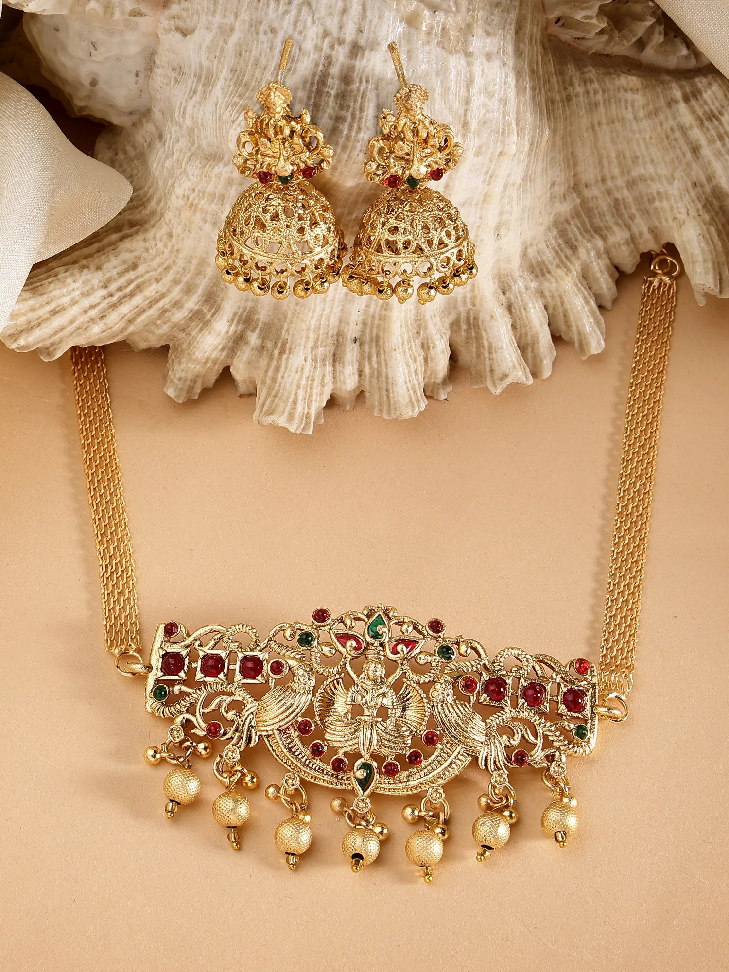 Karatcart Gold-Plated Laxmi Mata Choker Temple Jewellery Set for Women