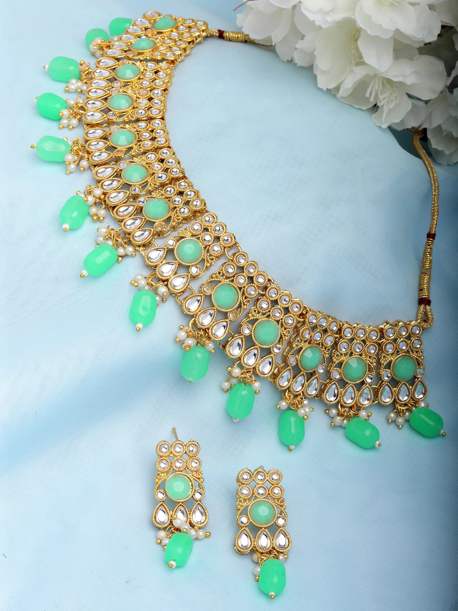 Karatcart Gold Plated Light Green Tumble and Kundan Studded Necklace Set