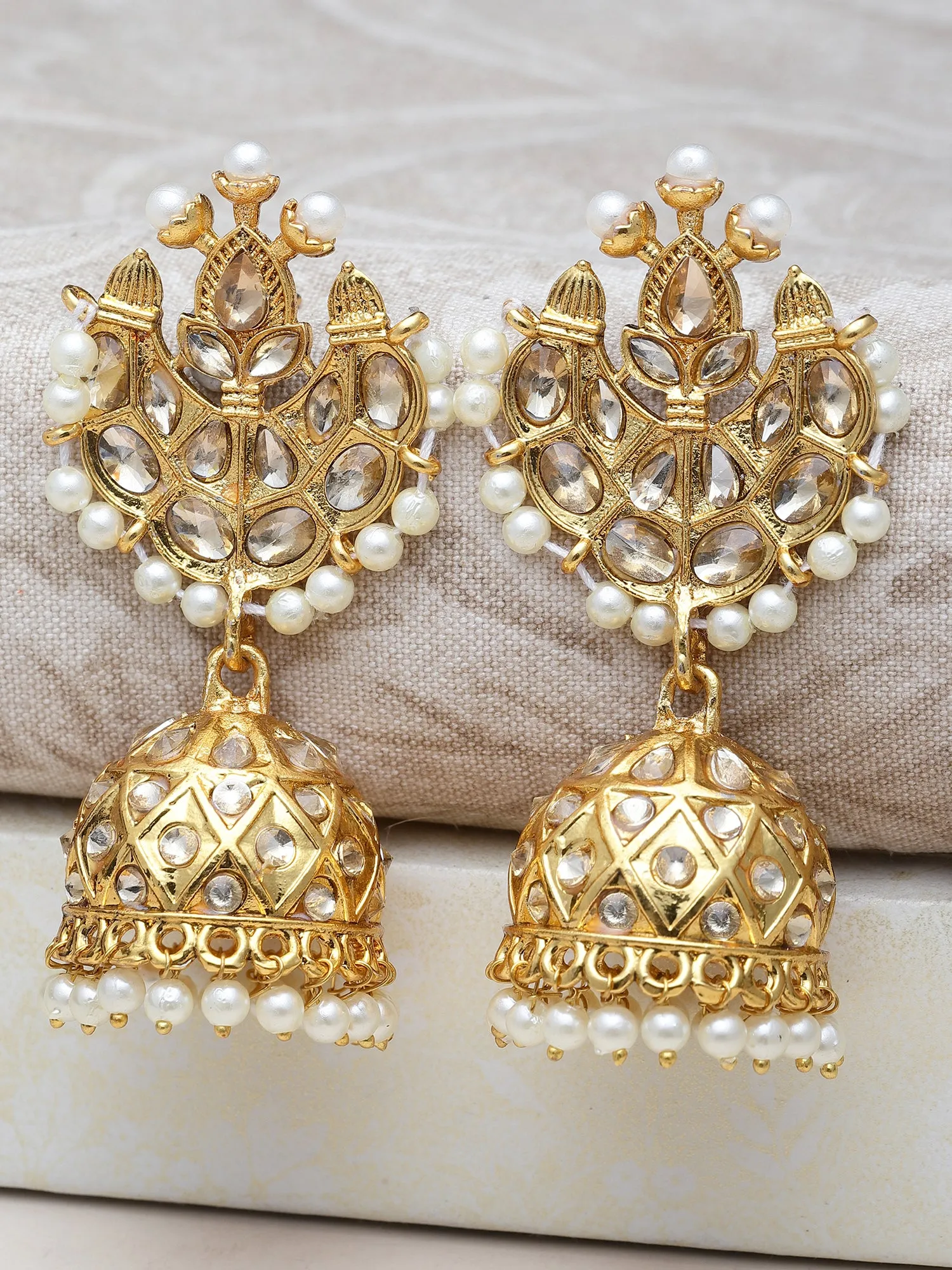 Karatcart Gold Plated Pearl and Kundan Studded Jhumki Earrings for Women