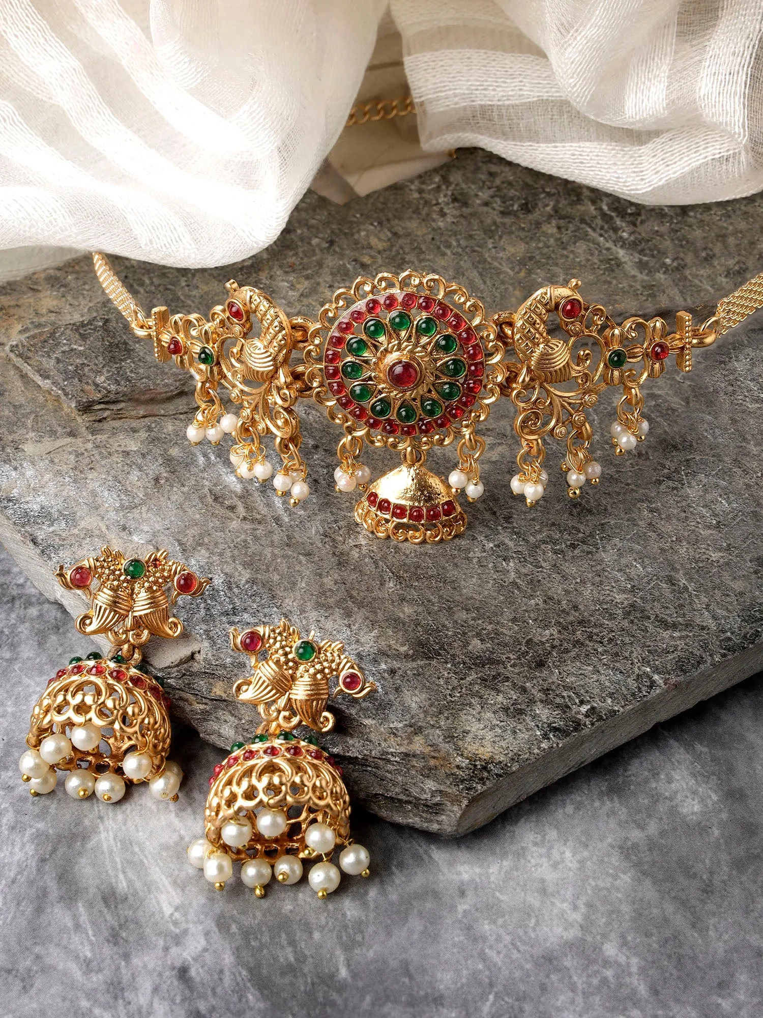 Karatcart Gold-Plated Stone-Studded & Beaded Chakra Design Temple Jewellery Set