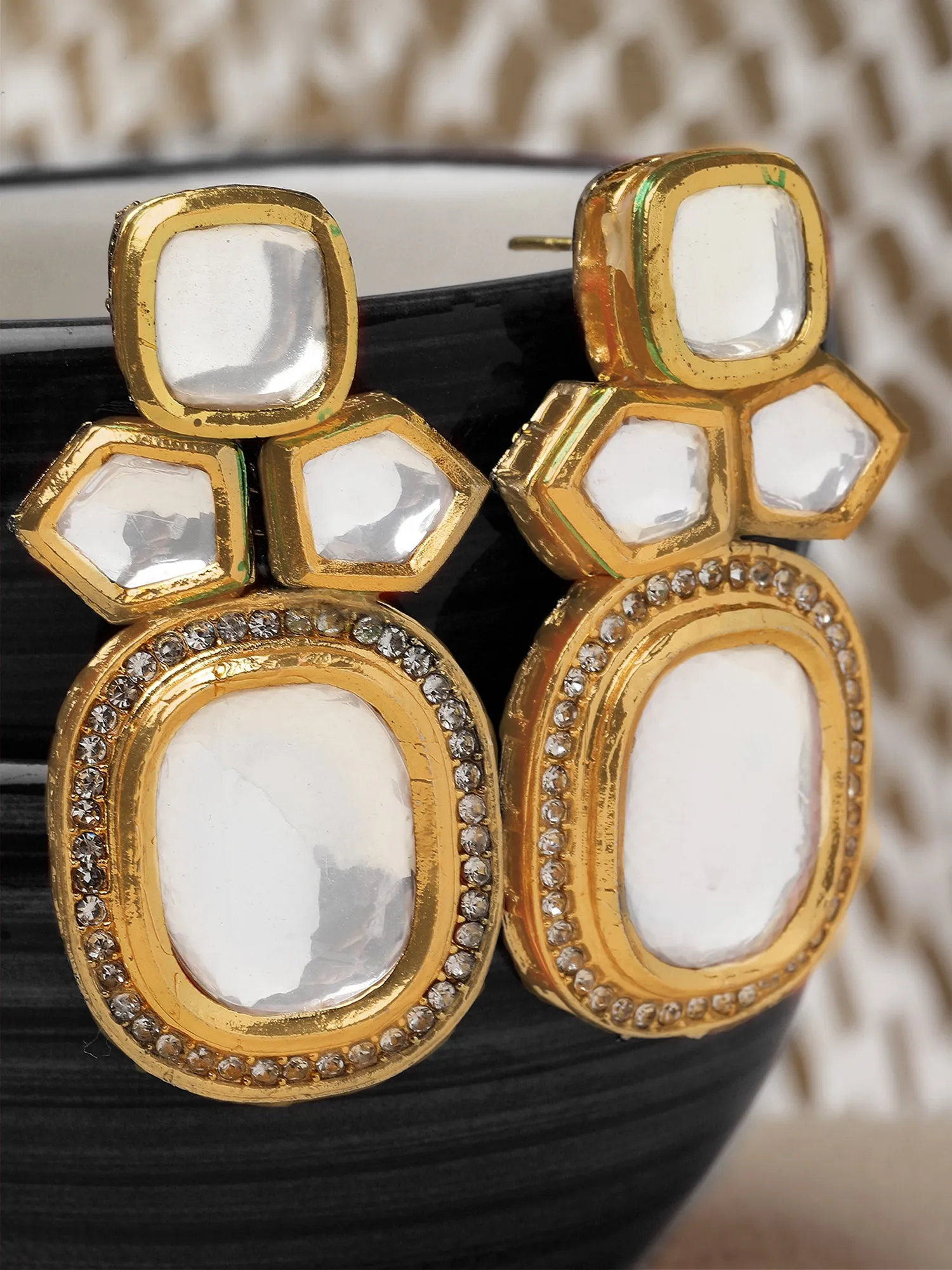 Karatcart Gold Polki Kundan Drop Earrings for Women