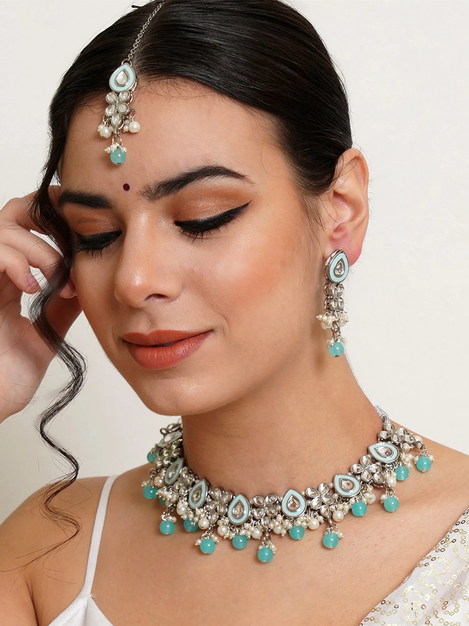 Karatcart Light Blue Beads Oxidised Silver Kundan Necklace Set for Women