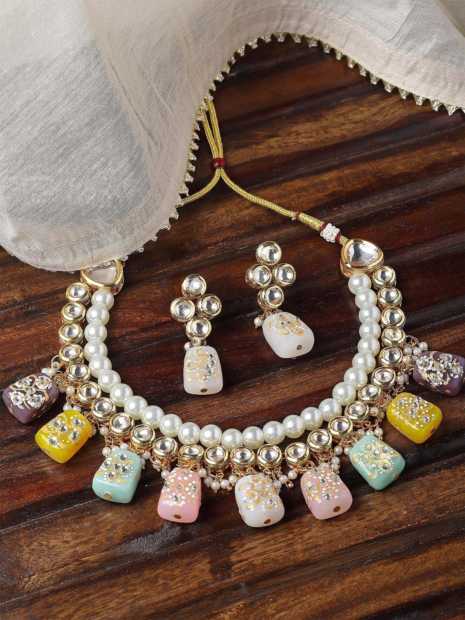 Karatcart Navratna Designer Tumble Pearl and Polki Kundan Necklace Set for Women